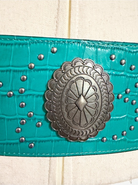 Lucky & Blessed Wide Turquoise Leather Concho Belt main image 6